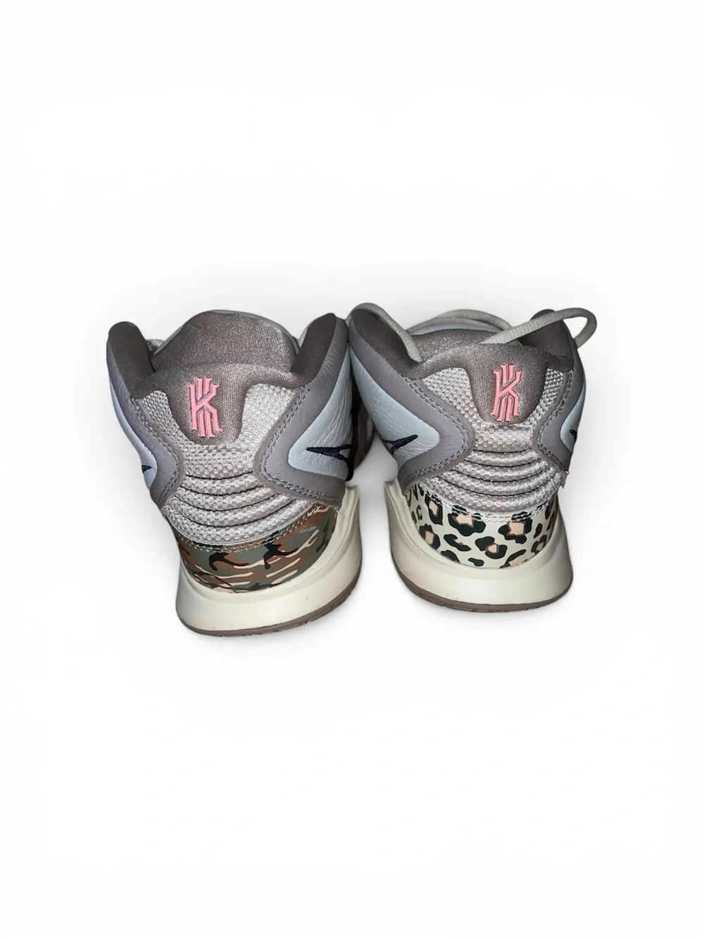 Nike Kyrie Infinity Sneakers